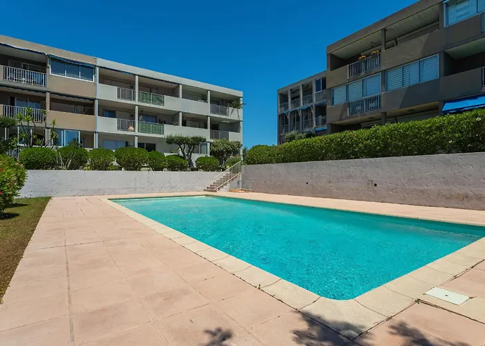 Apartment Les Vues De L\'Argentiere By Interhome